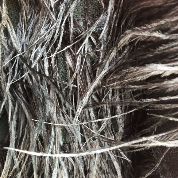 Green feathered mini - Picture 3 of 4